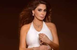 ‫ إليسا تطرح أغنيتها الجديدة...