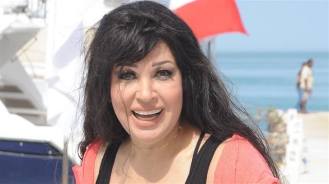 شاهد.. إطلالة جذابة من فيفي عبده عبر إنستجرام