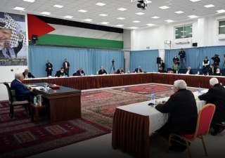 الرئيس الفلسطيني يترأس اجتماعاً للجنة...