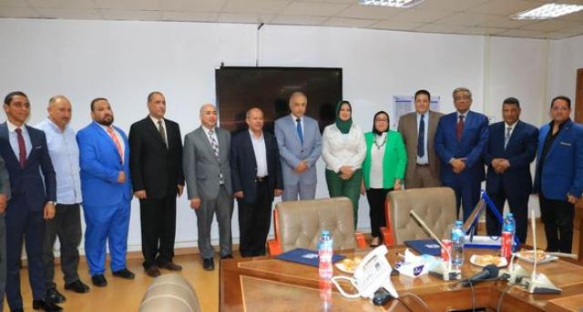 رئيس جهاز ” بني سويف الجديدة ” : قريباً..إقامة نادٍ رياضي جديد..وبروتوكول تعاون بين جامعة النهضة ومركز الشباب