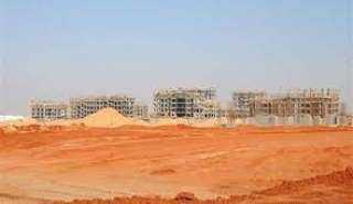 الإسكان: بدء تسليم أراضى بيت...