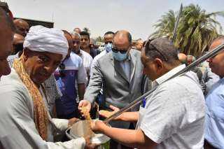 محافظ أسيوط يعلن عن توريد...