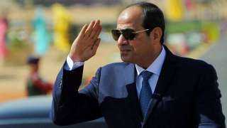 الرئيس السيسي يصل سلطنة عمان...