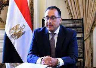 رئيس الوزراء يتابع الموقف التنفيذى...