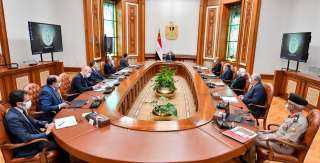 الرئيس السيسي يتابع الموقف التنفيذي...