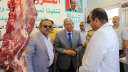 محافظ المنيا يتفقد منفذ بيع...