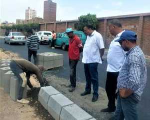 محافظ الغربية يتابع أعمال الرصف...