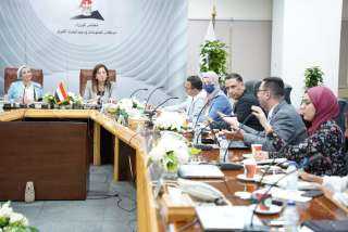 وزيرتا التخطيط والبيئة تتابعان الأعمال...