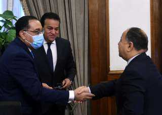 وزير المالية يستعرض النتائج المالية...