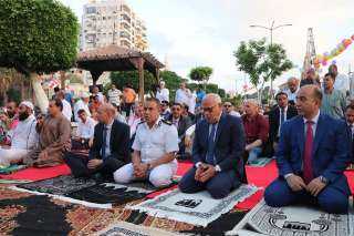 محافظ بورسعيد يوجه الشكر ...
