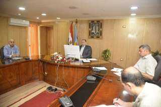 محافظ أسيوط يطمئن رئيس الوزراء...