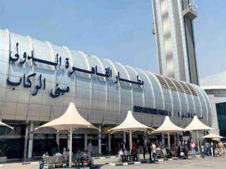 مطار القاهرة يستقبل جثامين 6...