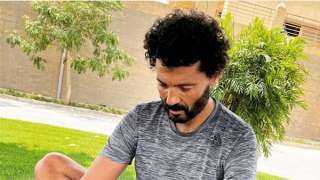 شاهد.. خالد النبوي يمارس تمريناته...