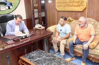 محافظ المنوفية يلتقي عدد من...