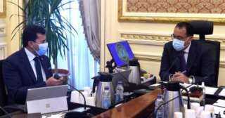 رئيس الوزراء يلتقي وزير الشباب...