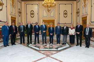 ”وزير الدولة للإنتاج الحربي” يستقبل...