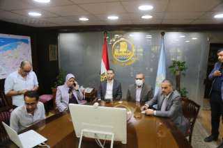 بـ«الفيديو كونفرانس».. محافظ كفر الشيخ...