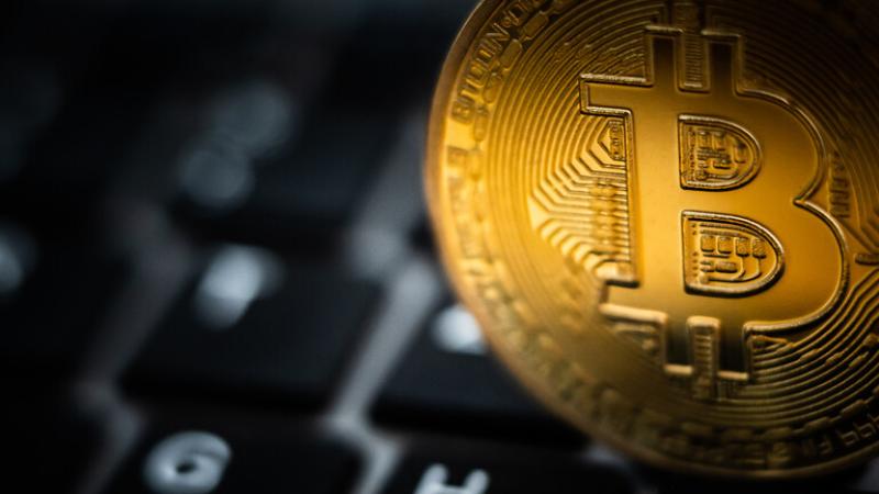 عملة البيتكوين تصعد بأكثر من 7%