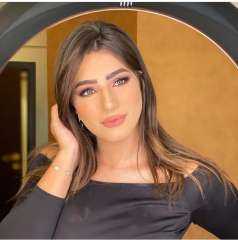 بالصور.. هايدي موسى تخطف الأنظار...