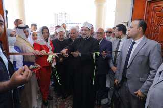 محافظ دمياط ووزير الاوقاف ومفتى...