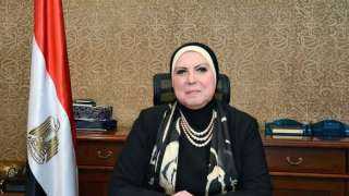 نيفين جامع: تنمية المشروعات يساهم...