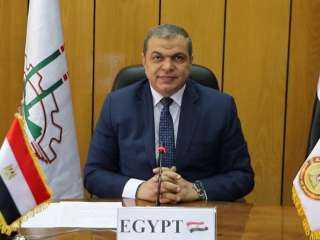 القوى العاملة: السبت إجازة مدفوعة...