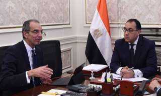 مدبولى يتابع مع وزير الاتصالات...