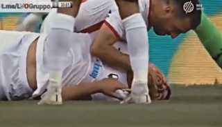 بالفيديو.. لاعب ينقذ زميله من...