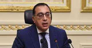 رئيس الوزراء يهنئ شيخ الأزهر...