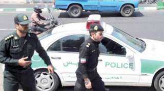 الشرطة الإيرانية تعلن اعتقال أعضاء...