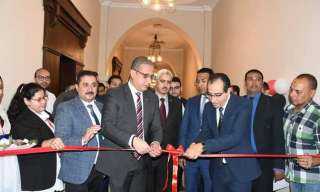 محافظ الفيوم ورئيس الجامعة يفتتحان...