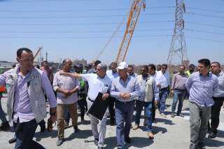 وزير النقل يتفقد مشروع تطوير...