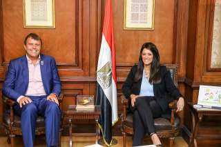 وزيرة التعاون الدولي تستقبل رائد...