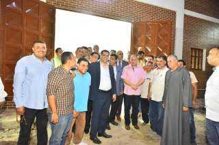 محافظ أسيوط يتفقد أعمال إنشاء...