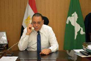 تليفونياً ....محافظ الشرقية يُهنئ أوائل...