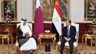 أمير قطر يشيد بجهود مصر...