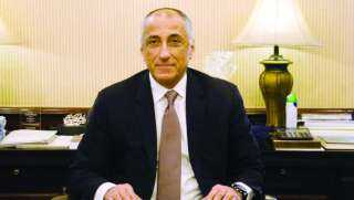 جمال نجم ينفى استقالة محافظ...