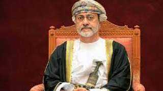 سلطان عمان يبعث برقية تعزية...