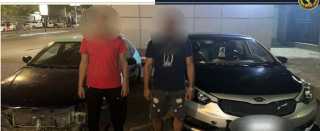 ضبط المتهمين بقيادة سيارتين برعونة...