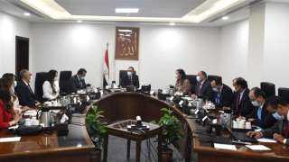 رئيس الوزراء: مشروع تنمية الأسرة...