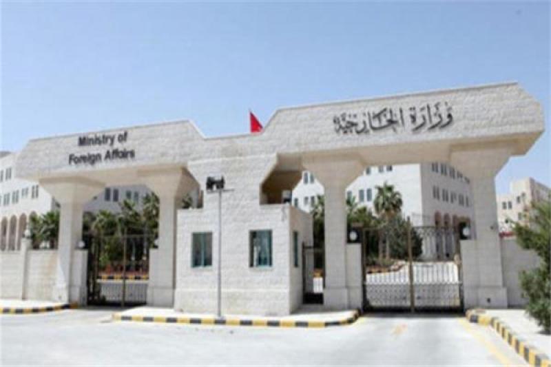 الكويت تدعو الأطراف الليبية لوقف الاشتباكات واعتماد الحوار السياسي