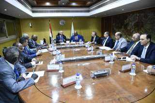 وزيرا النقل بمصر والسودان يترأسان...