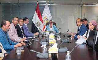 وزيرة البيئة : تفعيل دور...