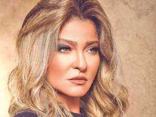 علا غانم برفقة بناتها بعد...