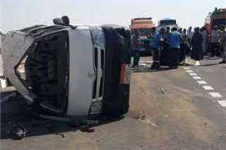 إصابة 6 أشخاص فى حادث...