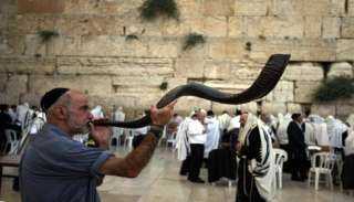 الخارجية الفلسطينية: النفخ بالبوق في...