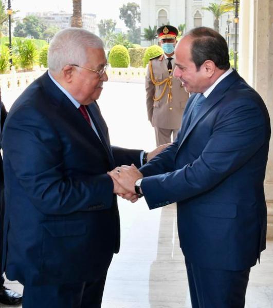 الرئيس السيسي يستقبل محمود عباس أبو مازن بقصر الاتحادية