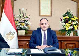 أحمد سمير: توجيهات للتنمية الصناعية...