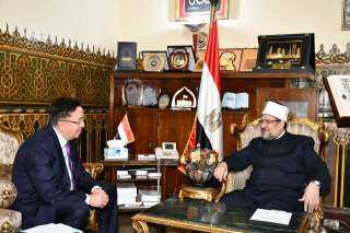 وزير الأوقاف يستقبل سفير كازاخستان...