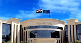 السيطرة على حيوان برى يتسلق...